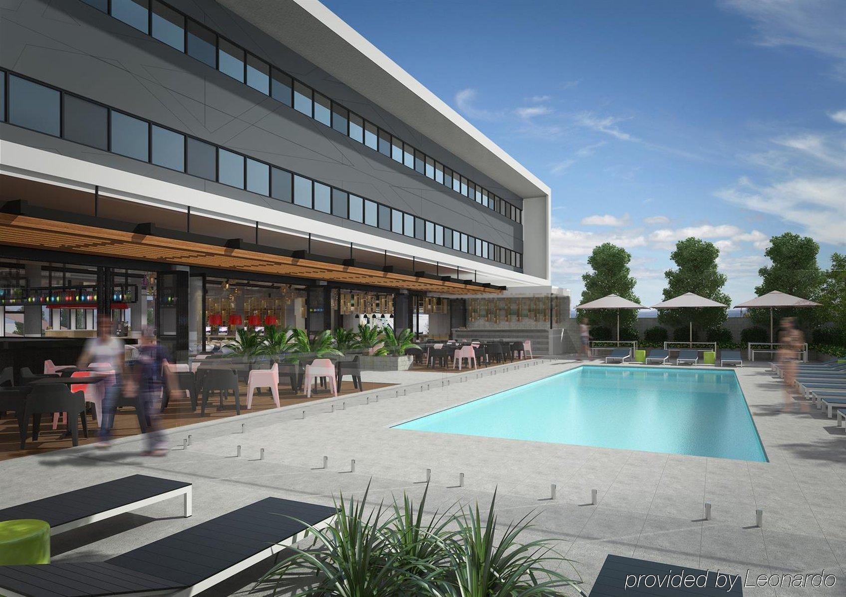 Atura Hotel 4*