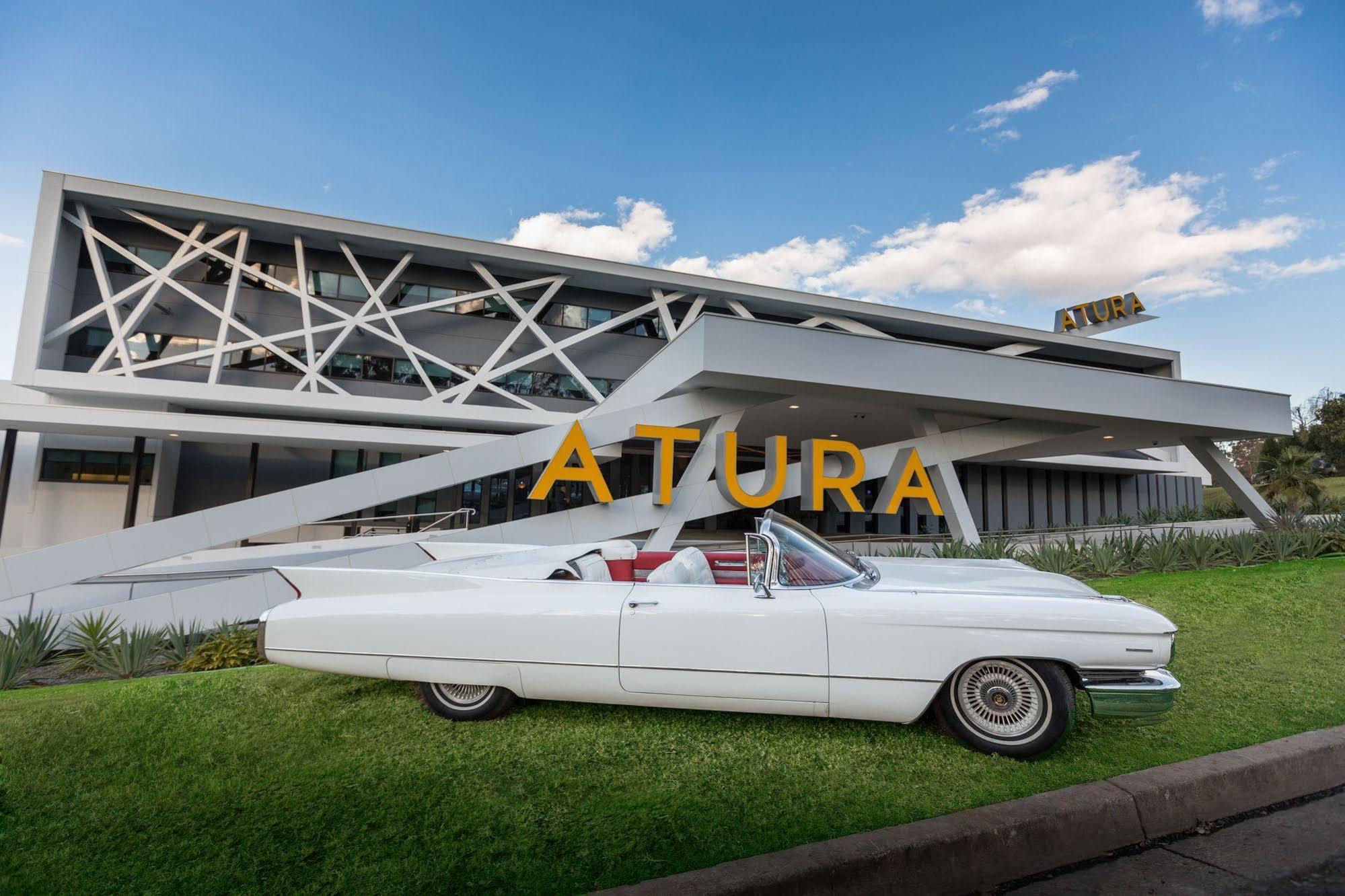 Atura